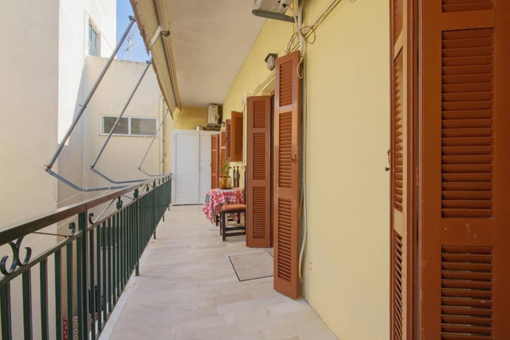 Anthia Sunny Apartment In Kanoni Exterior foto